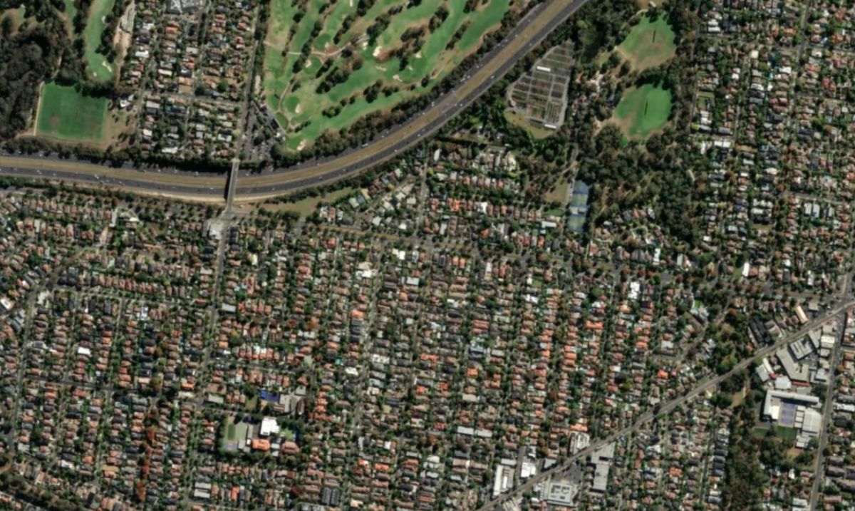 Satellite map of Kew East, Melbourne