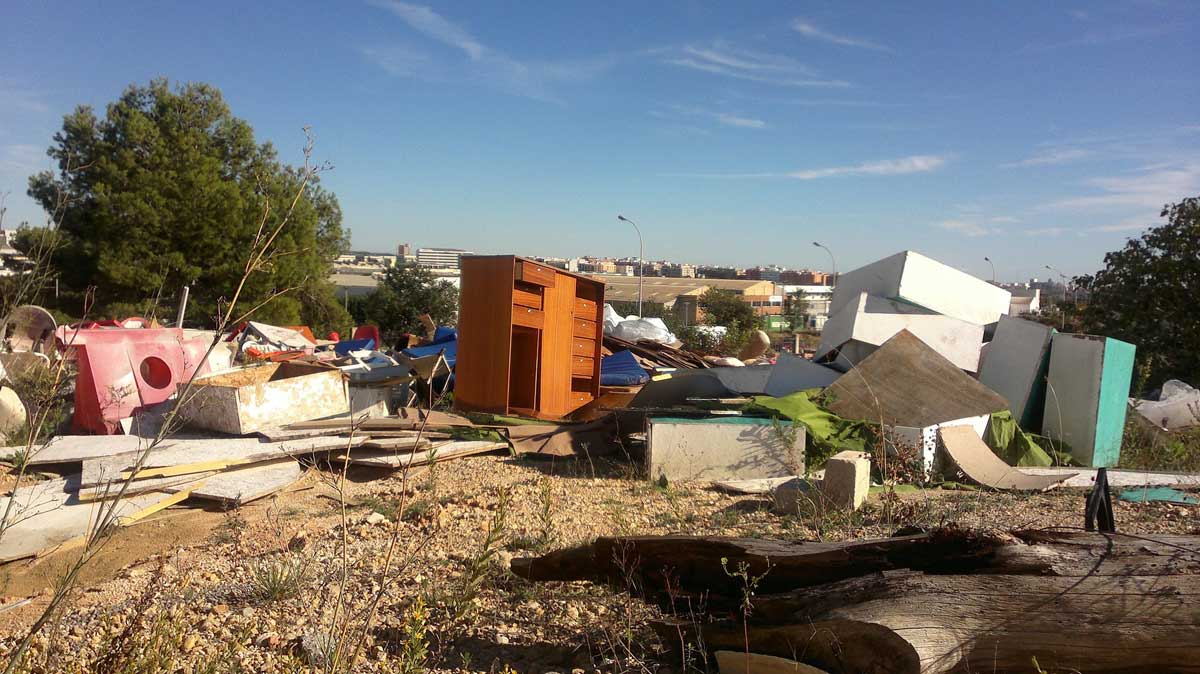 The Rising Concern of Illegal Rubbish Dumping: Causes, Impacts and Solutions